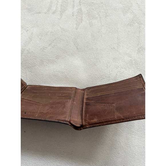 Fossil Mens Brown Leather Bifold Wallet with Flip ID Window and Card Slots - Picture 7 of 11